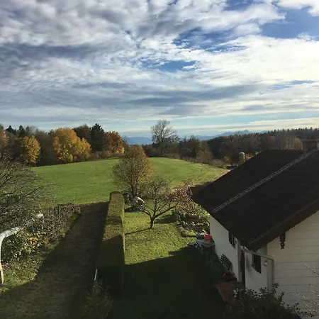 2 Bedroom With Balcony & Mountain View Near Munich Apartment Grafing